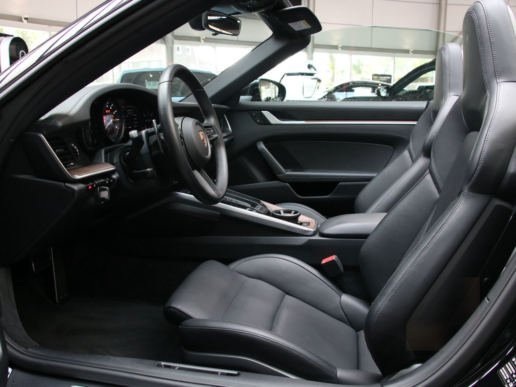 Porsche 911 Carrera 4S Cabriolet