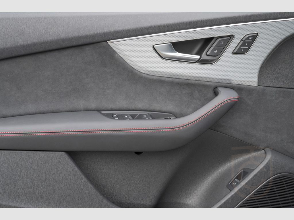 Audi SQ7 Black+/Laser/S-Sitze+/360°/7-Sitze/Pano/HuD/