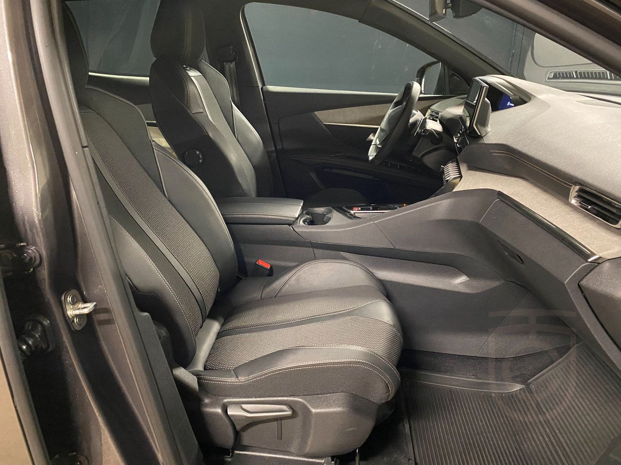 Peugeot 3008 GT BlackPack 1.2 PureTech