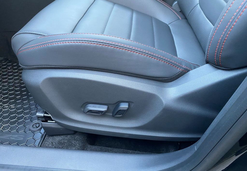 MG ZS EV