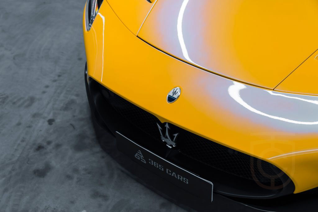 Maserati MC20 3.0 V6 DCT | Lift | Sabelt | Sunus Faber