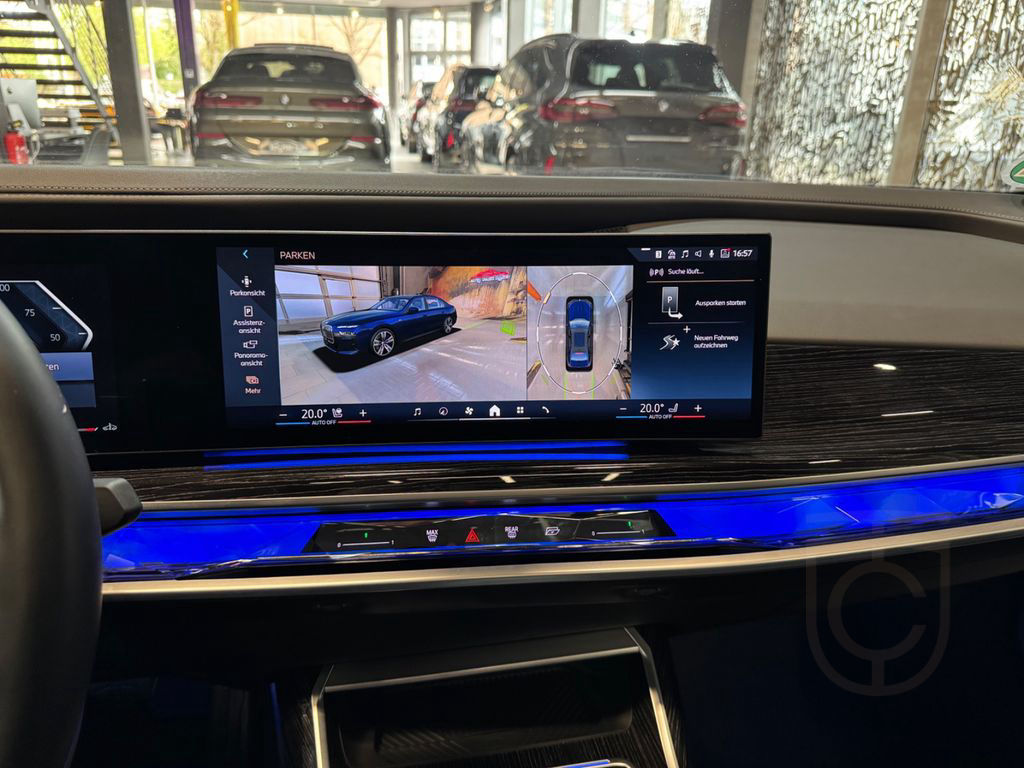 BMW 740d xDrive M Sport~PANO SKY~KAMERA 360~HEAD-UP