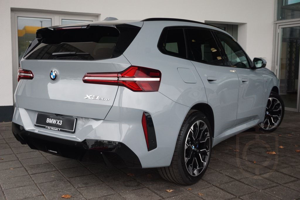 BMW X3 20d xDrive M-Sport NAVI LED AHK PANO 360° DA-