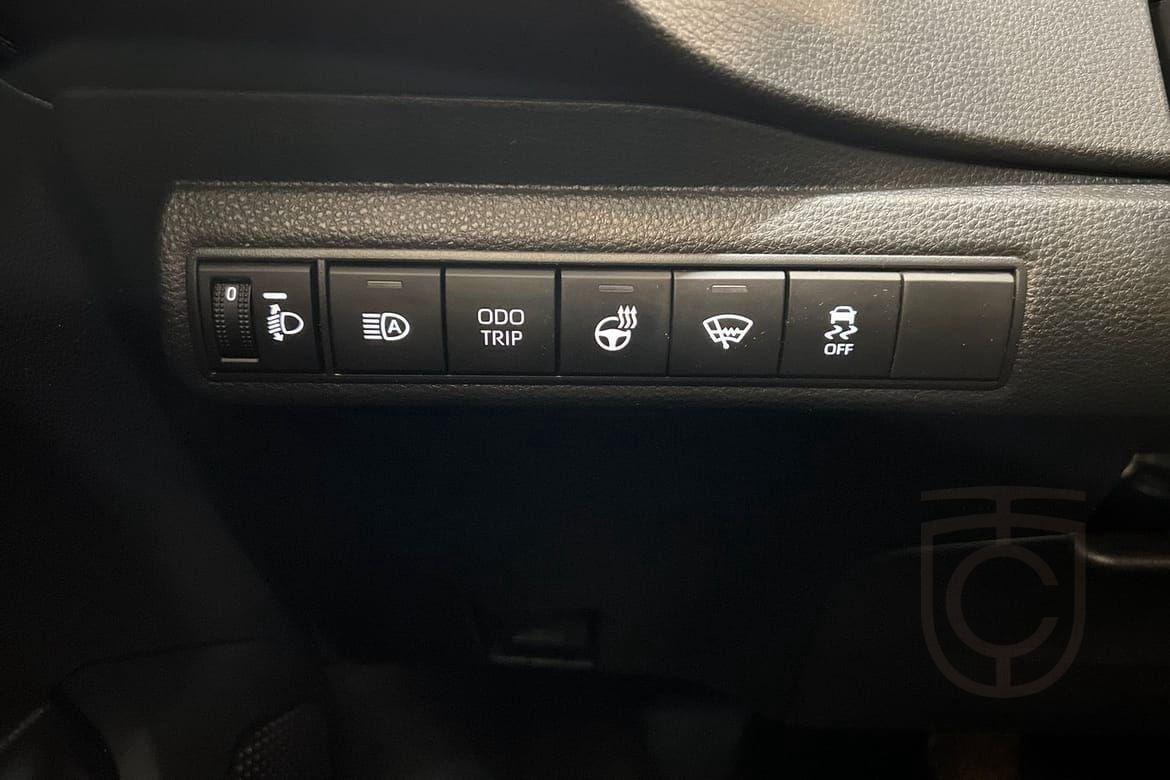 Toyota Corolla TS 1.8 Hybrid ACTIVE PLUS