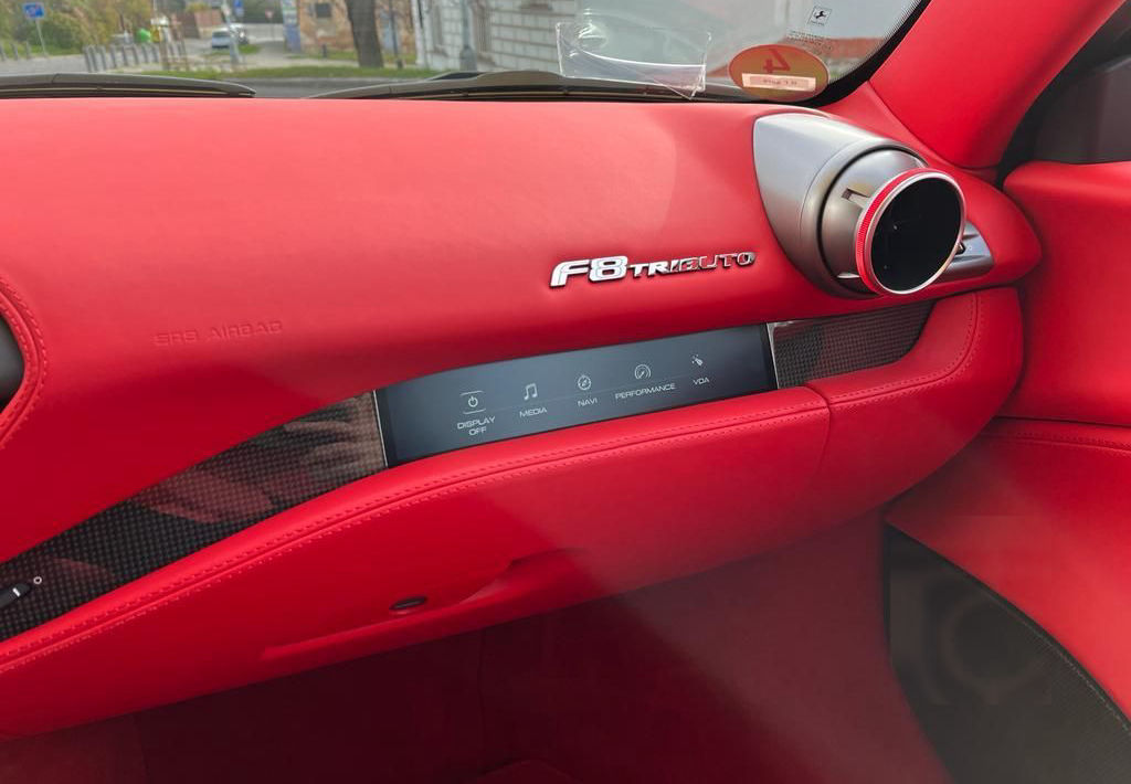 Ferrari F8