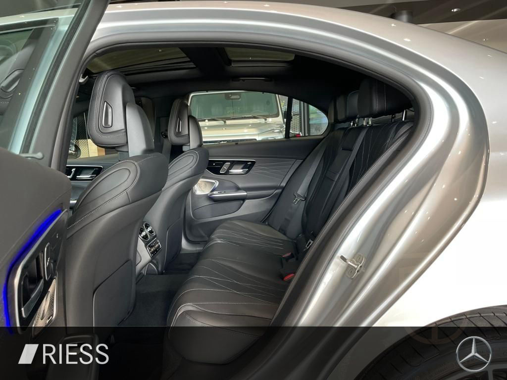 Mercedes-Benz C 300 d 4M AMG+PANO+DISTR+HA LENK+HUD+STDHZG+