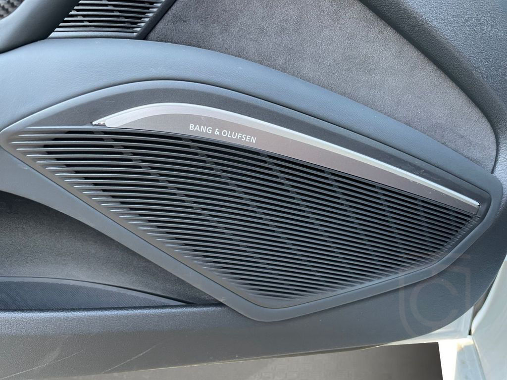 Audi TT RS Coup 294(400) kW(PS) S tronic