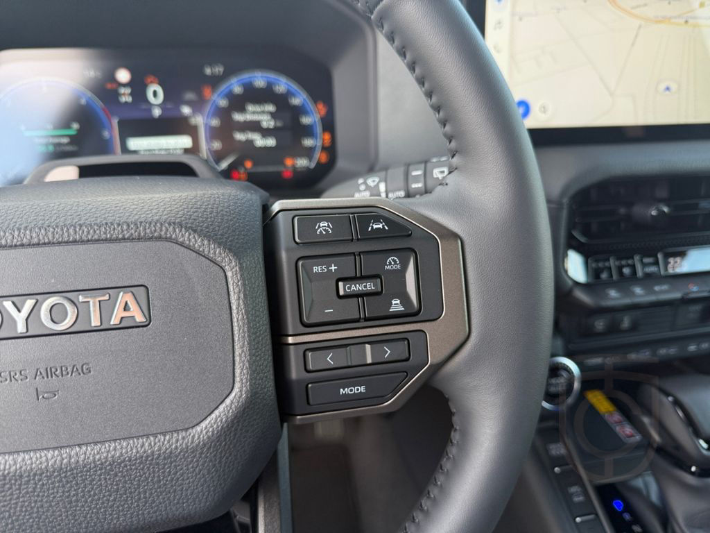 Toyota Land Cruiser 2.8 D-4D Executive *360*Navi*LED*