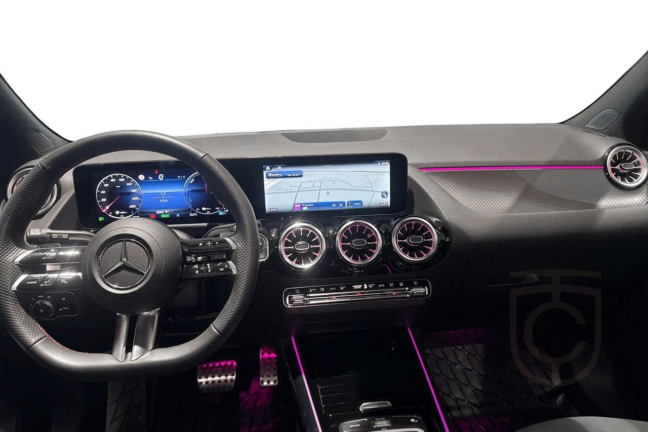 Mercedes-Benz B 250 e AMG Line PANORAMA