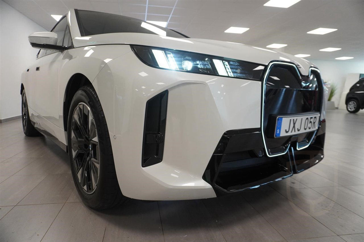 BMW iX xDrive60 M Sport Pro Supercharged Ed