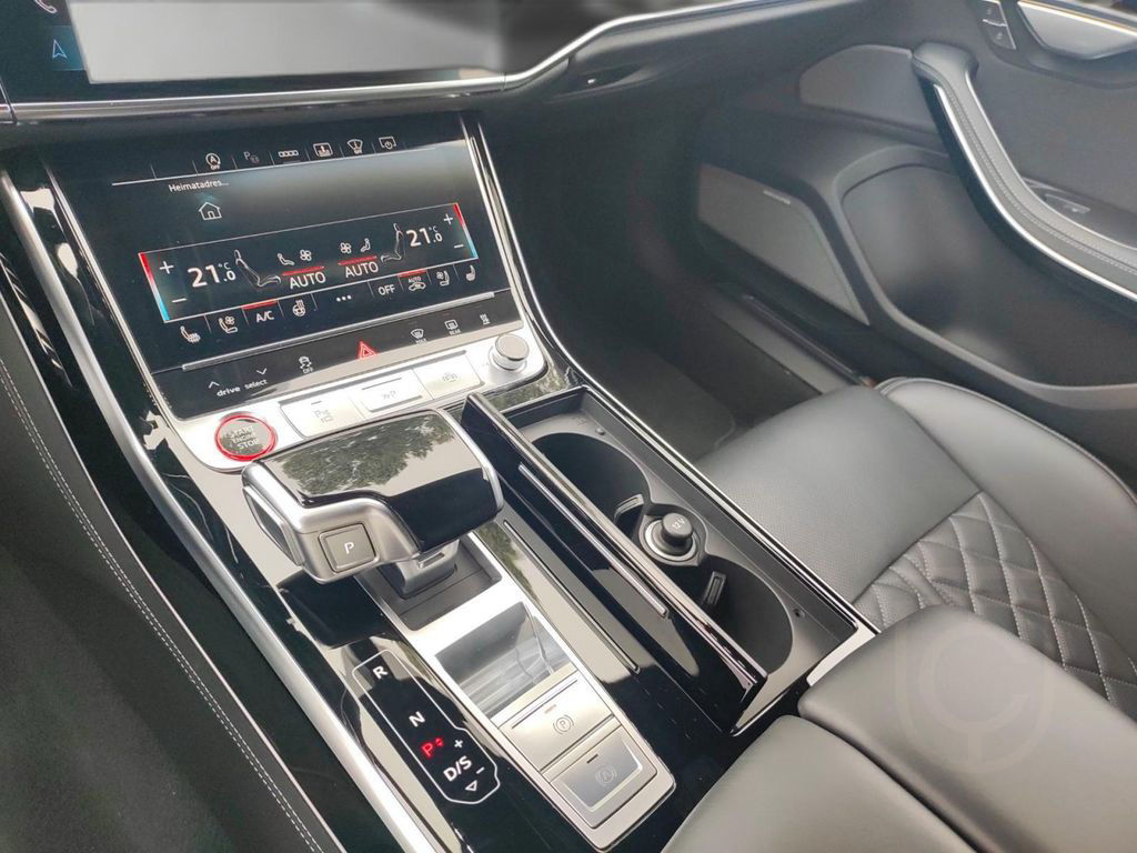 Audi S8 *PANO*StdHz*MATRIX*HuD*B&O*AHK*360°*