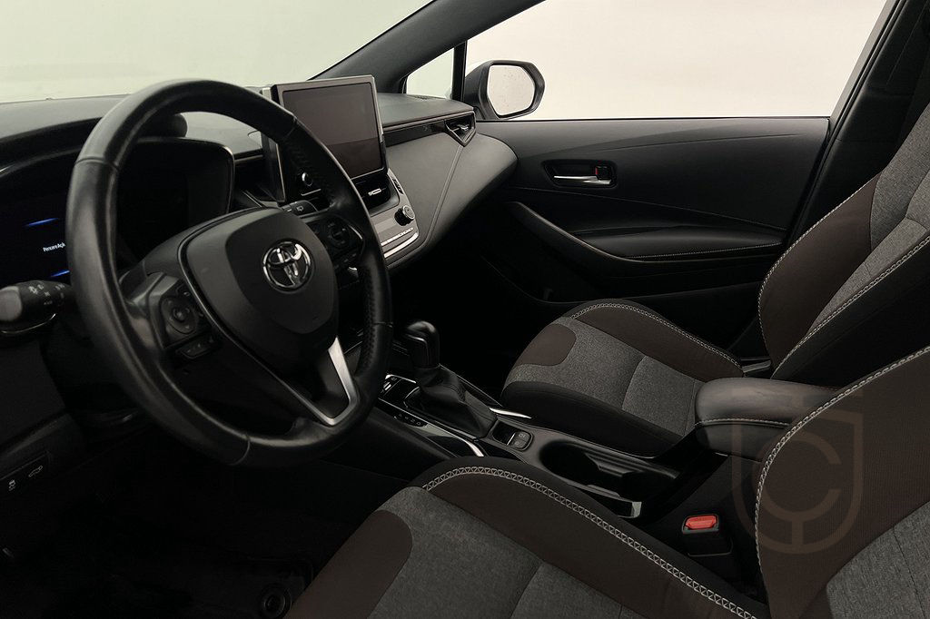 Toyota Corolla TREK Hybrid