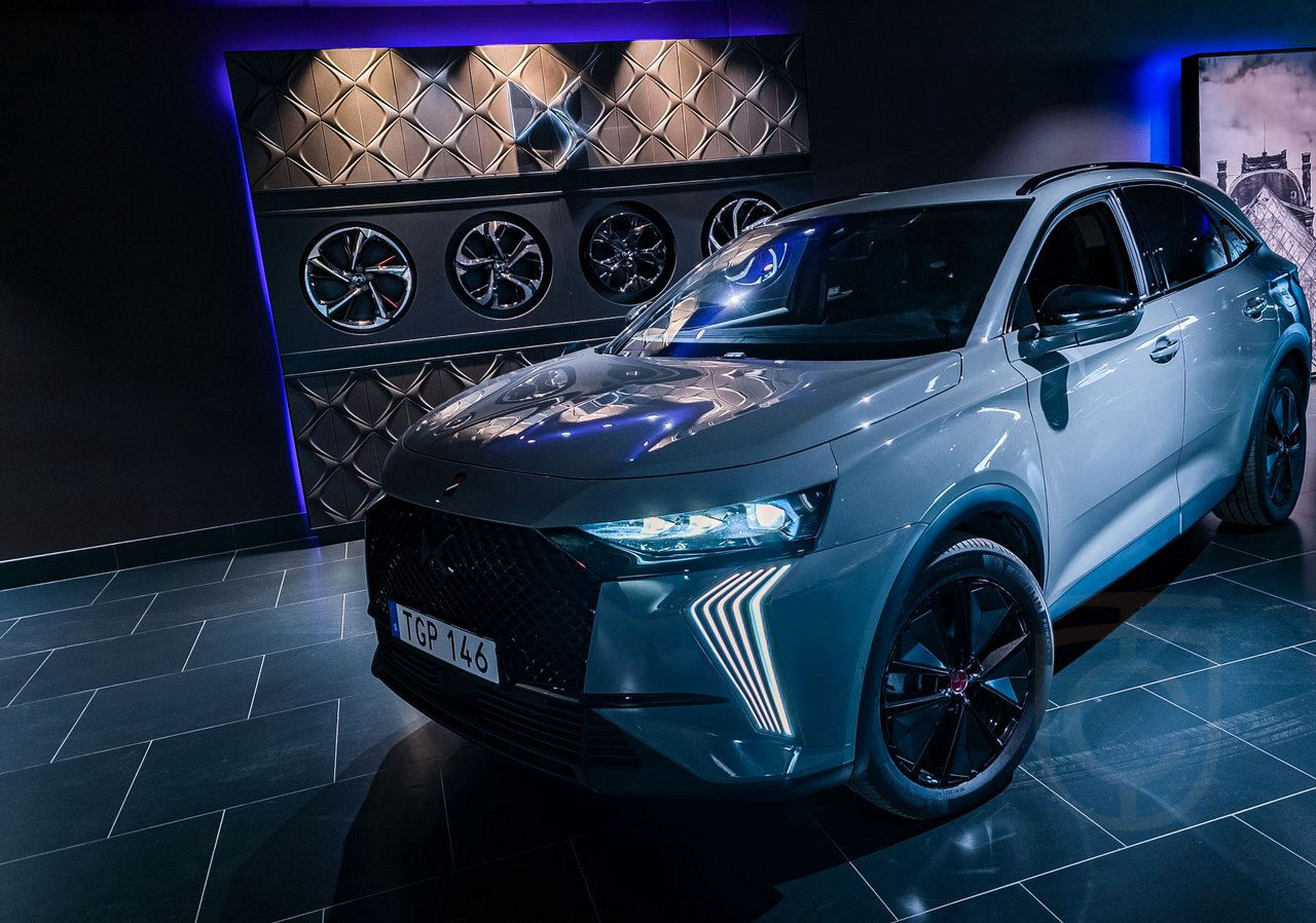 DS 7 Crossback E-Tense Performance Line+