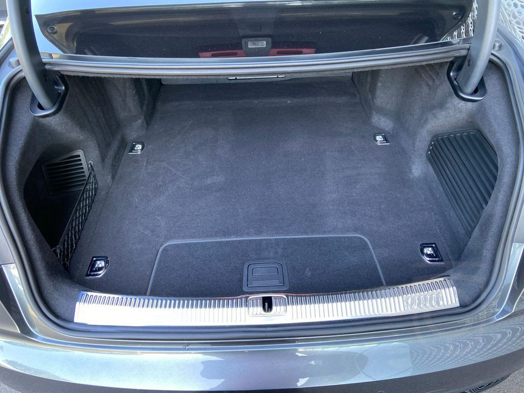 Audi A8 60 TFSIe qu. *Dig.-Matrix*Pano*HuD*Air*B&O*