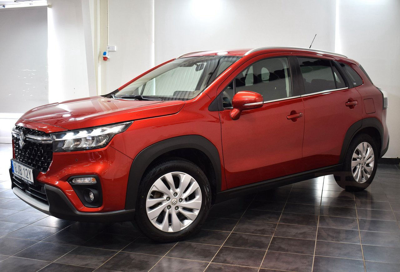 Suzuki S-Cross 1,5 Fullhybrid AWD Select Auto 2