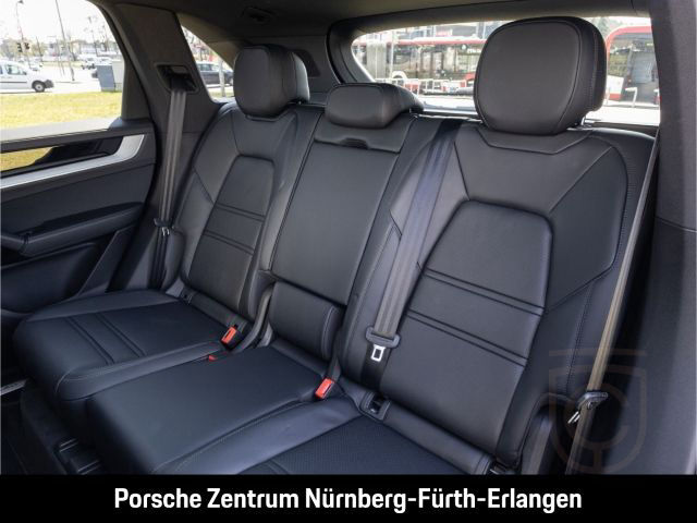 Porsche Cayenne S BOSE InnoDrive HA-Lenkung HUD HD-Matri