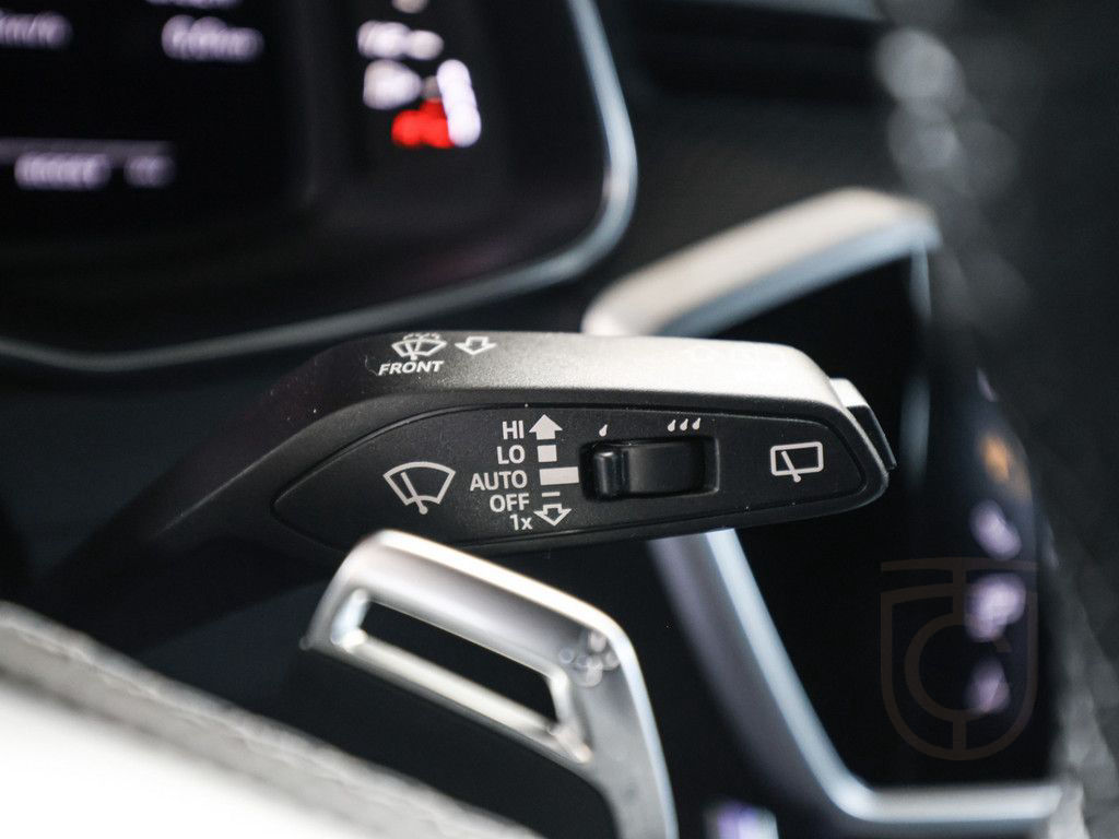 Audi RS6 Avant tiptronic AHK Standhz. B+O PANO