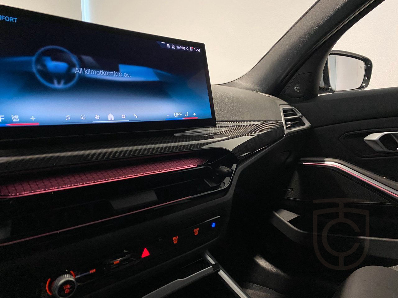 BMW 330e xDrive Touring MSport Pro H