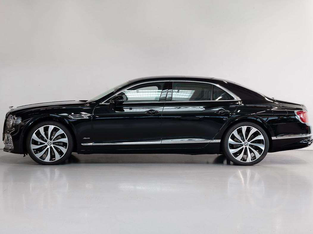 Bentley Flying Spur Azure V6 Hybrid