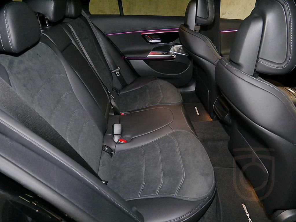 Mercedes-Benz E 450 d 4M T+AMG+DIST.+AHK+PANO+Burmester® 4D+++