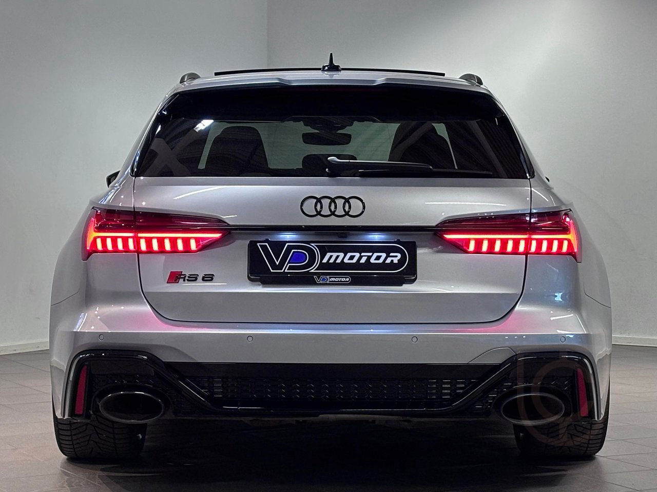 Audi RS6 Pano B&O 3D HUD Soft Close 22'' RS Design