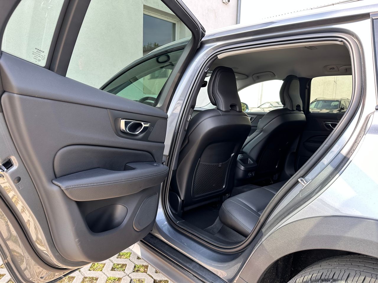 Volvo V60 CC B4 AWD Momentum