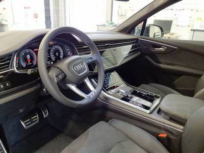 Audi Q7 50 TDI quattro S-LINE*NAVI*7-SITZER*HUD*AHK*P