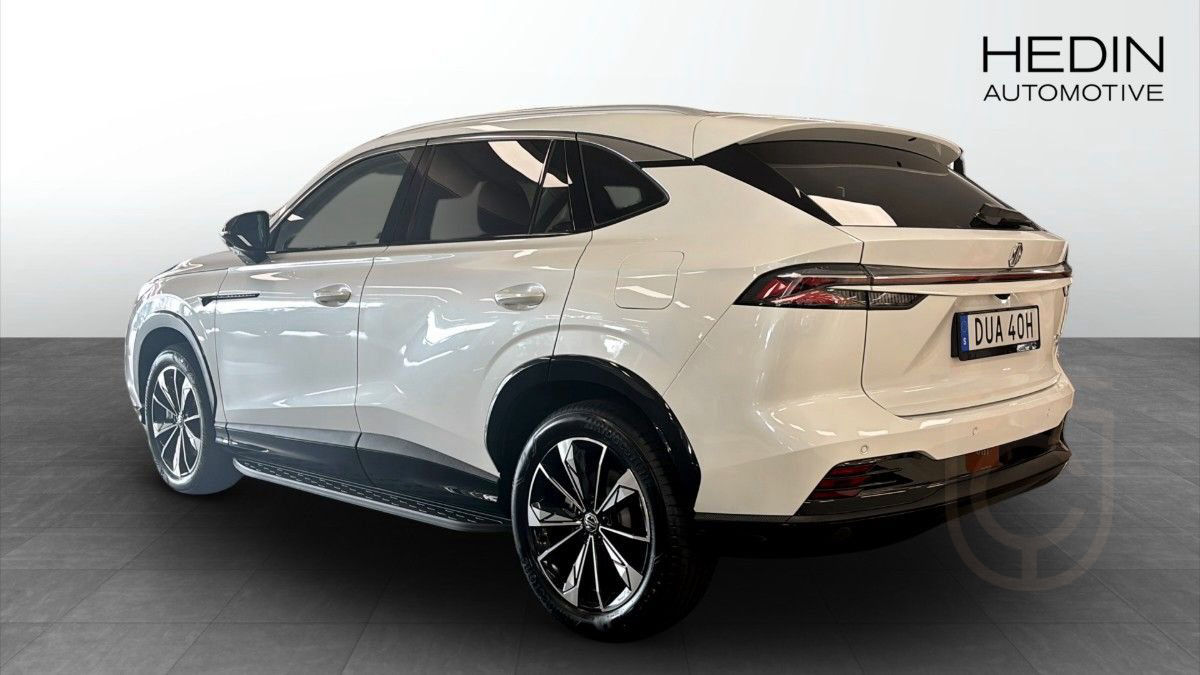 MG HS LUXURY PLUG-IN 100KM