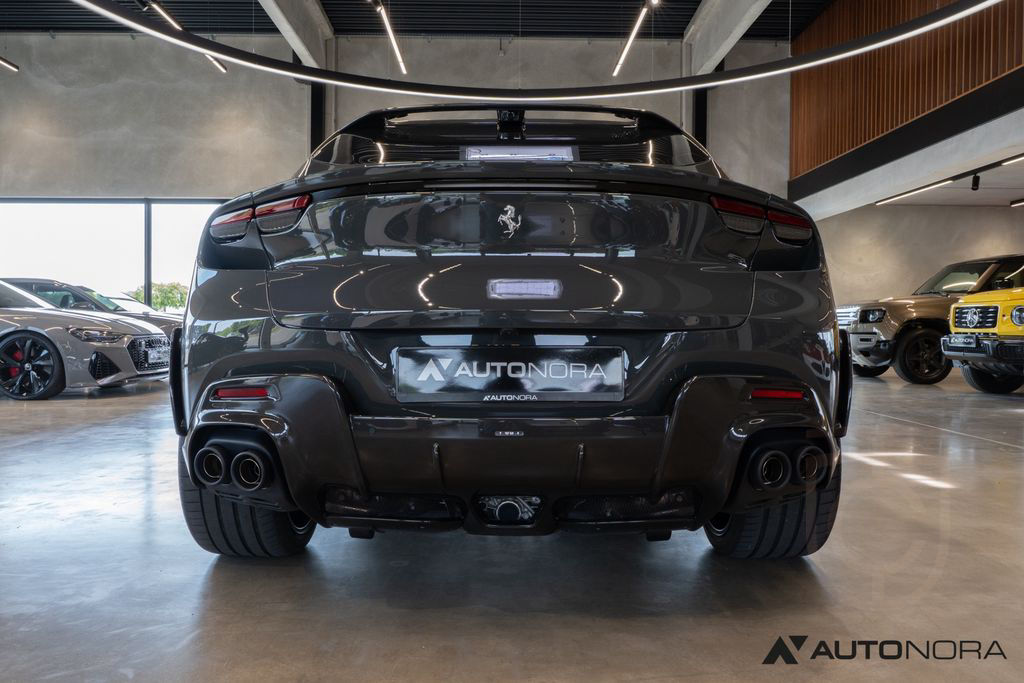 Ferrari Purosangue Carbon Lift Pano Matrix Massage