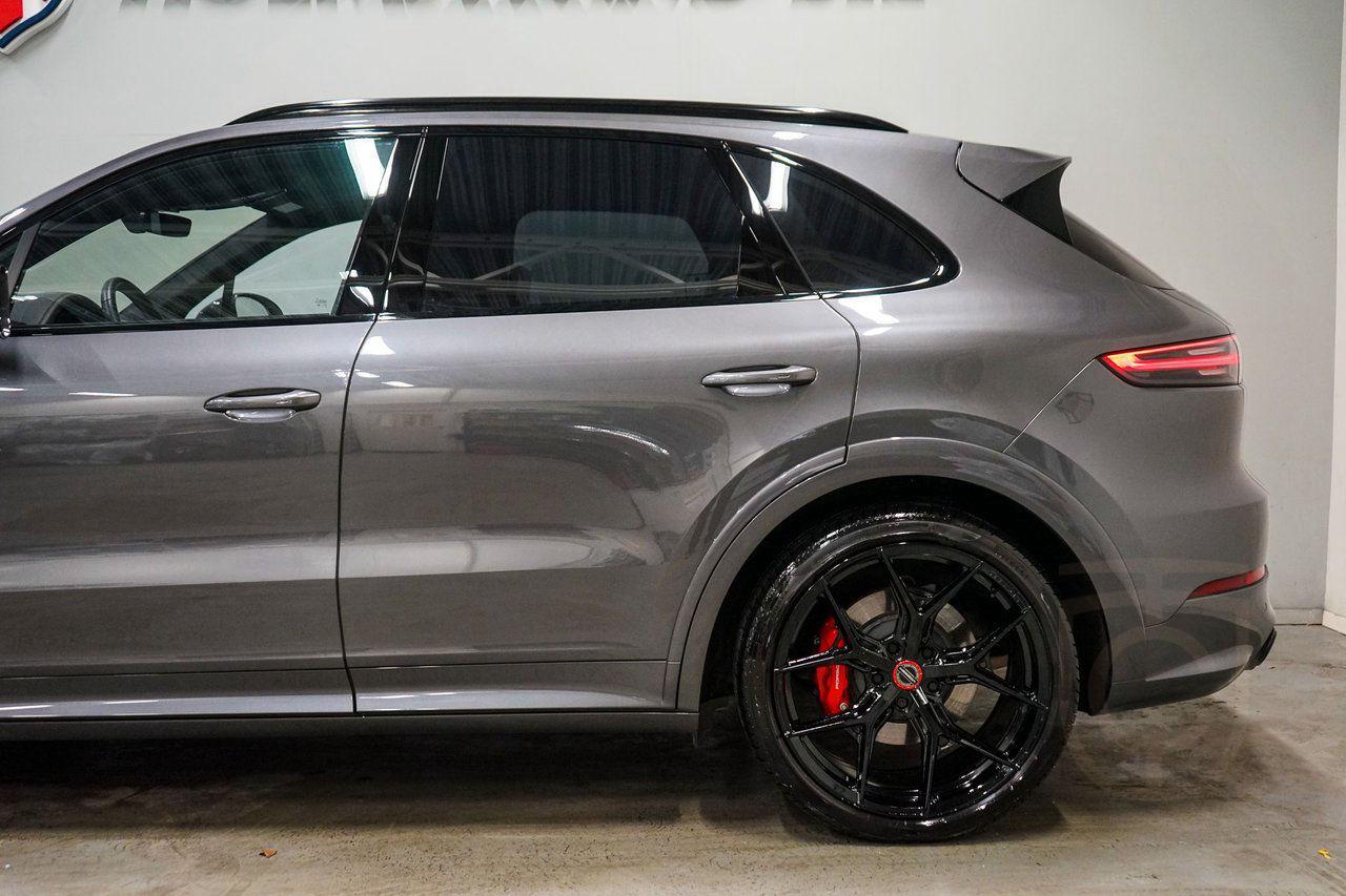 Porsche Cayenne GTS