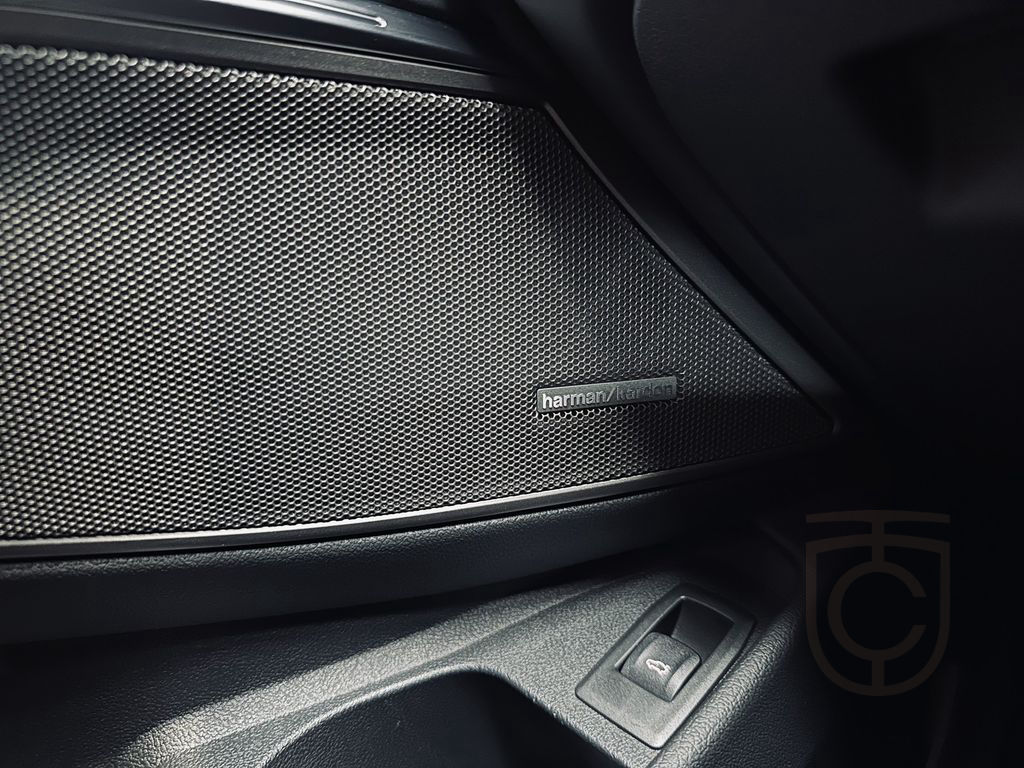 BMW M3 xDrive Competition |Schalensitze|M Driver´s P