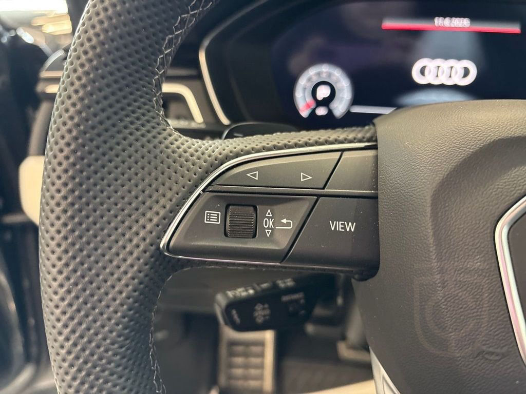 Audi A4 Avant QuattroTFSI S-line competition plus
