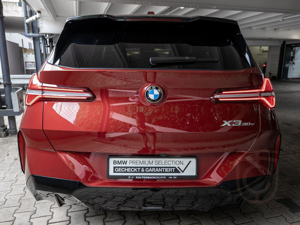 BMW X3 xDrive 30e M Sport AHK PANO H/K HUD ACC 360°