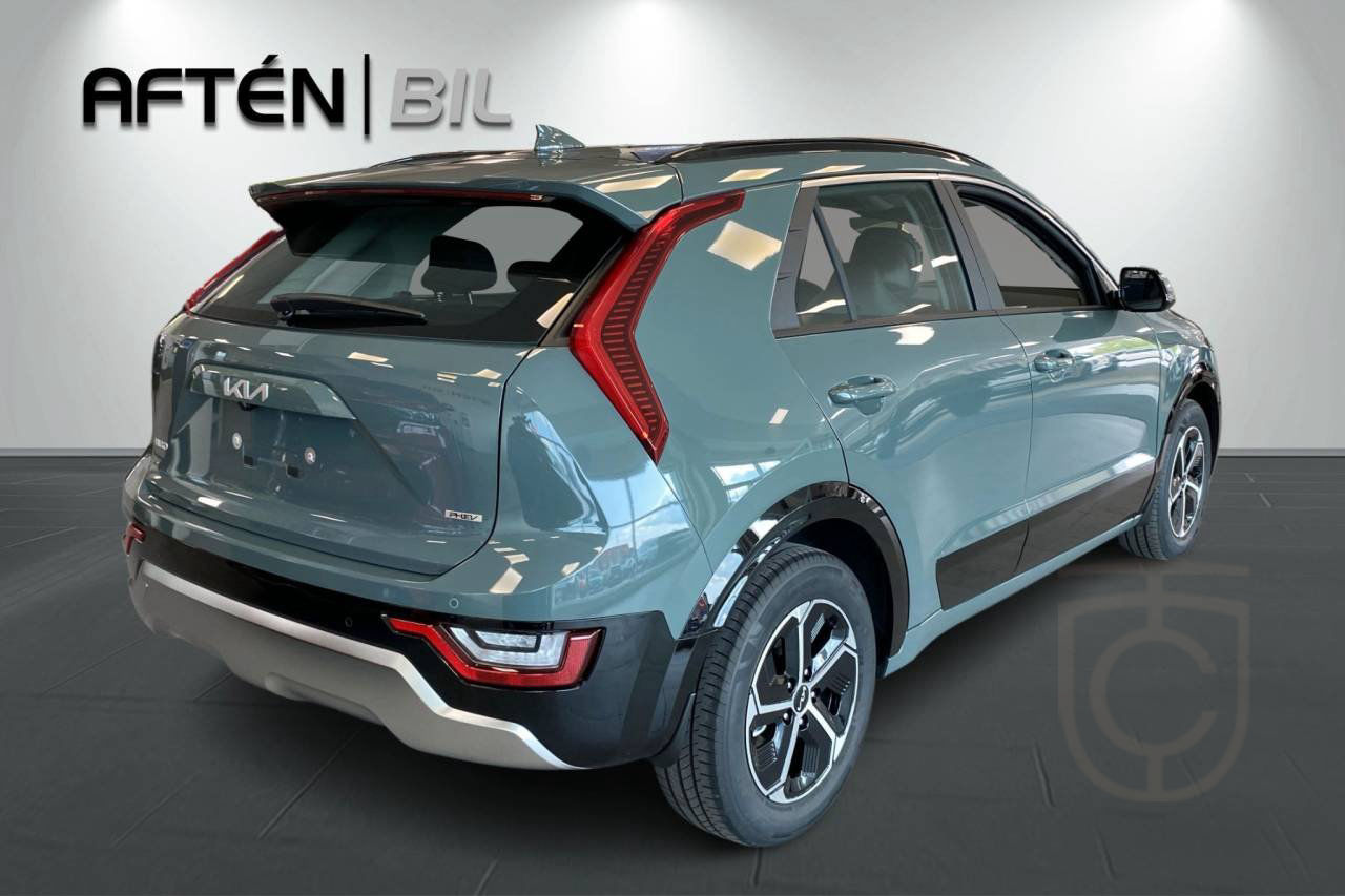 Kia Niro Plug-in Hybrid Action Fria Vinterhjul SOMMARKAMPANJ