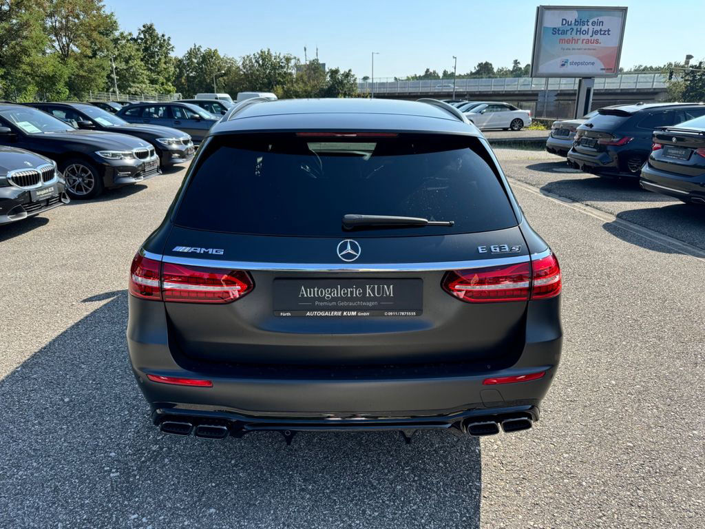 Mercedes-Benz E 63 S AMG 4M Final Edition / DRIVERS / CARBON /