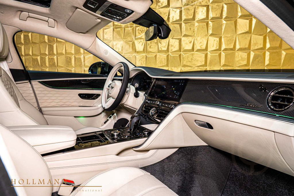 Bentley Flying Spur SPEED V8 HYBRID FIRST EDITION