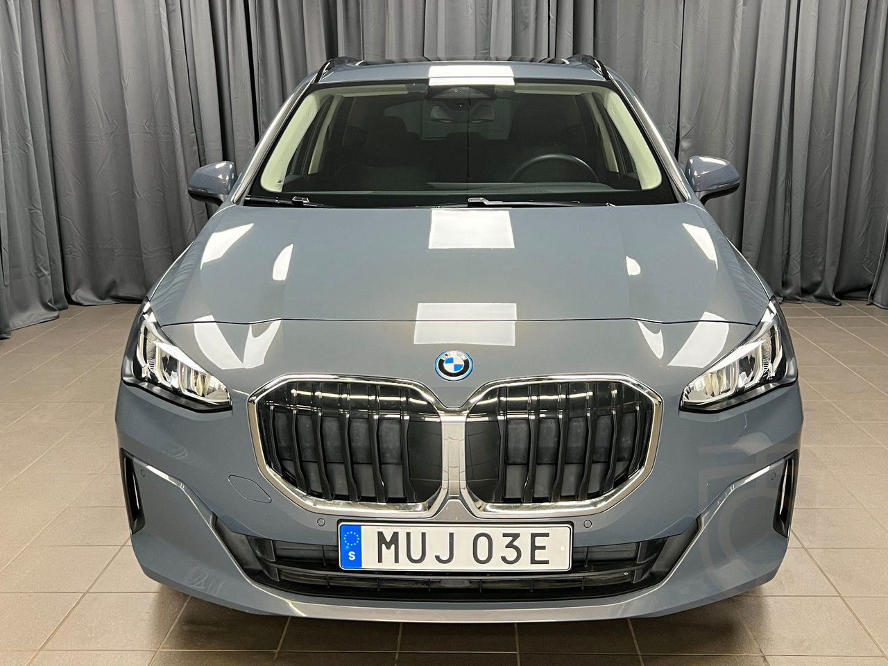 BMW 225 e