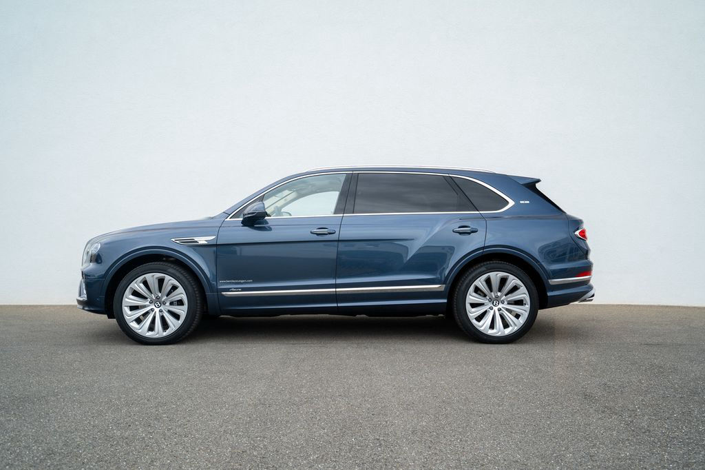 Bentley Bentayga EWB Azure V8 First Edition