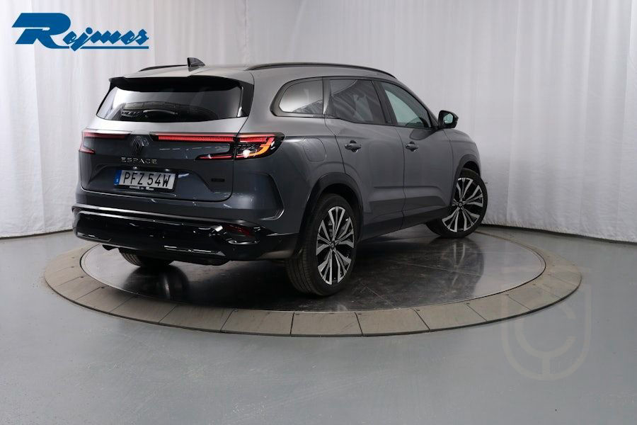 Renault Espace VI E-Tech 200 Iconic A