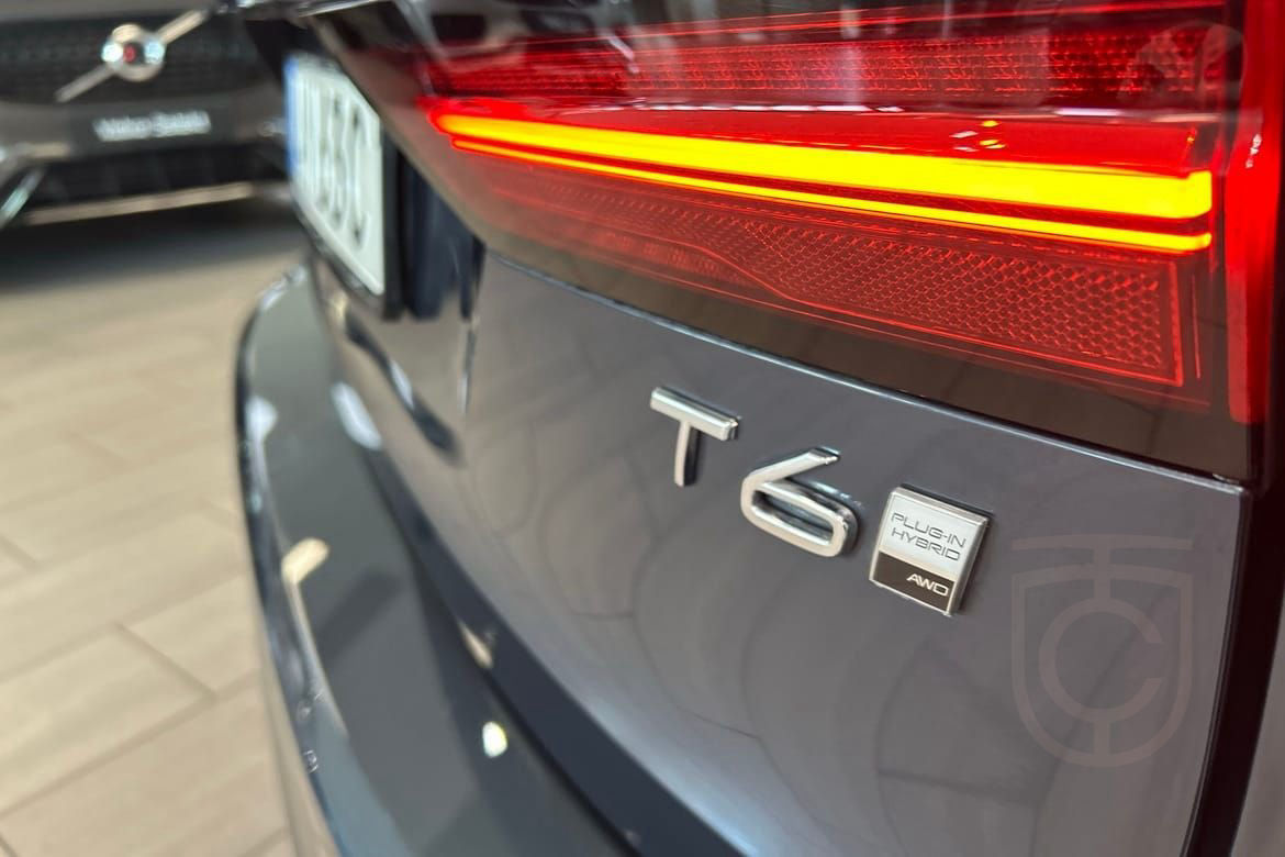 Volvo V90 T6 Plus Dark Edition