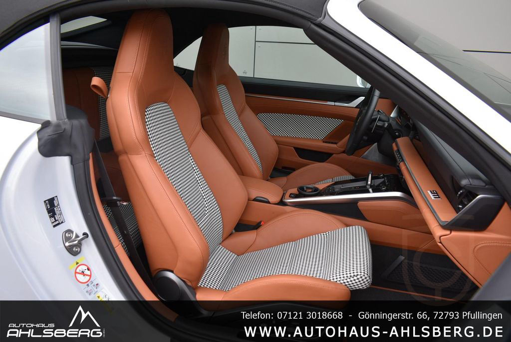 Porsche 911 Turbo S Cabriolet Aero-Kit/Heritage/Exclusiv