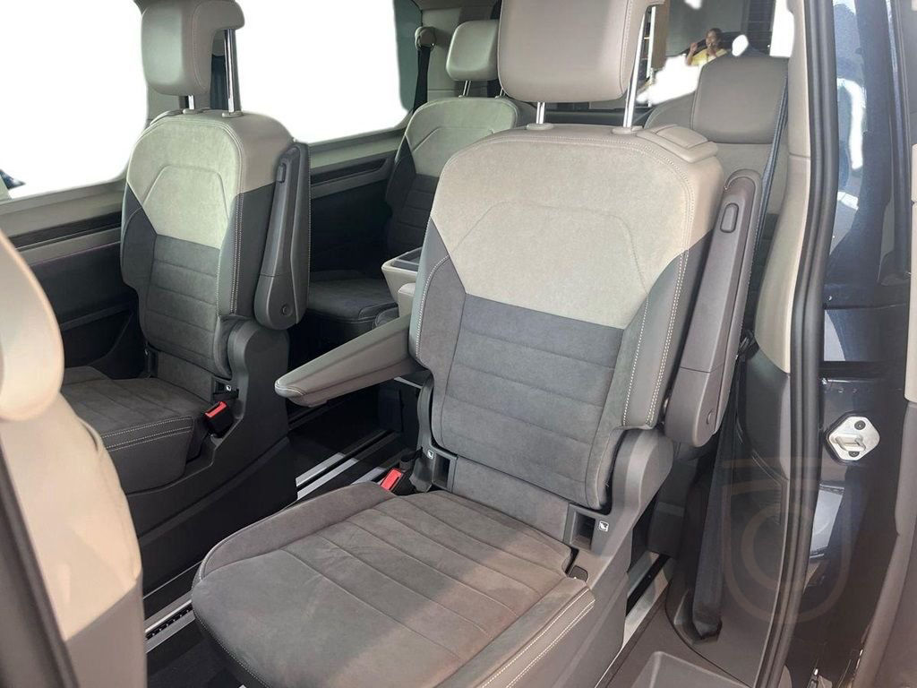 Volkswagen Multivan T7 STYLE HJULBAS: 3124 MM