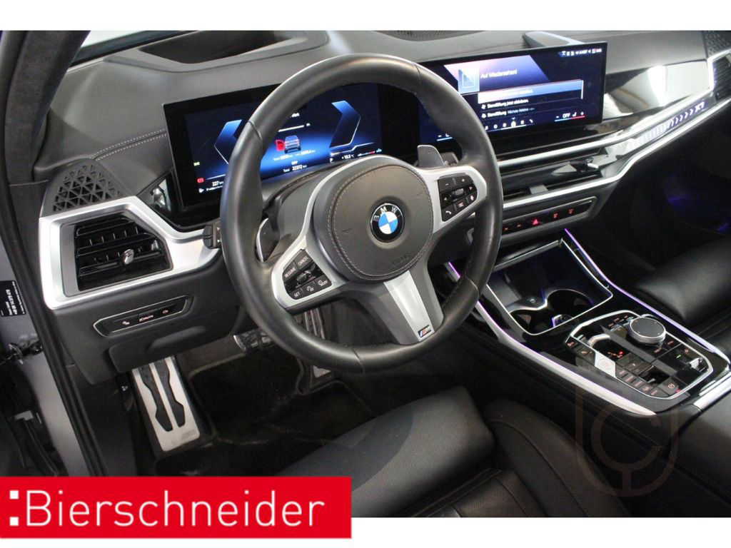 BMW X7 xDrive 40d M-Sport Pro 22 PANO AHK 7-SITZ H K