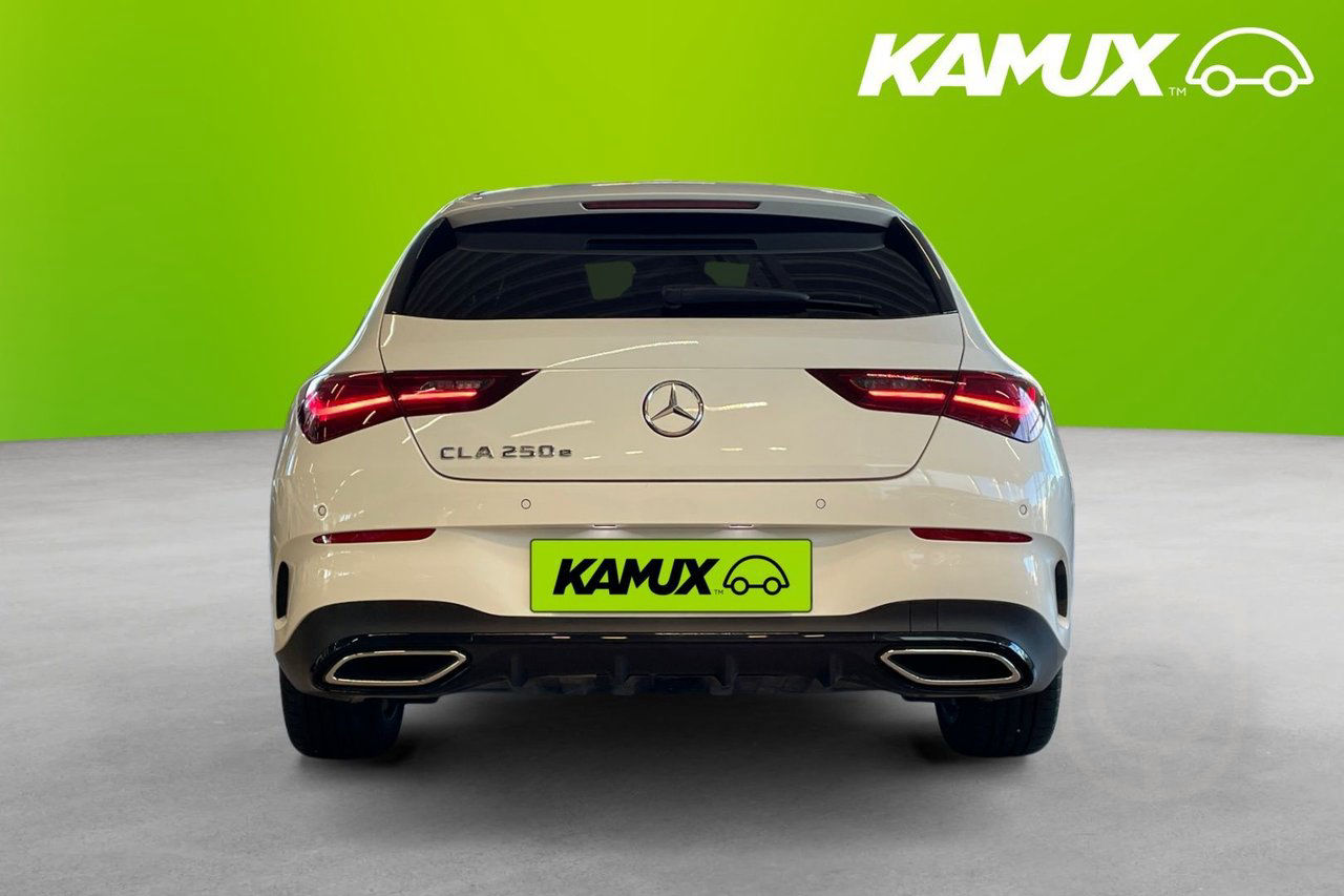 Mercedes-Benz CLA 250 e Shooting Brake AMG Wide