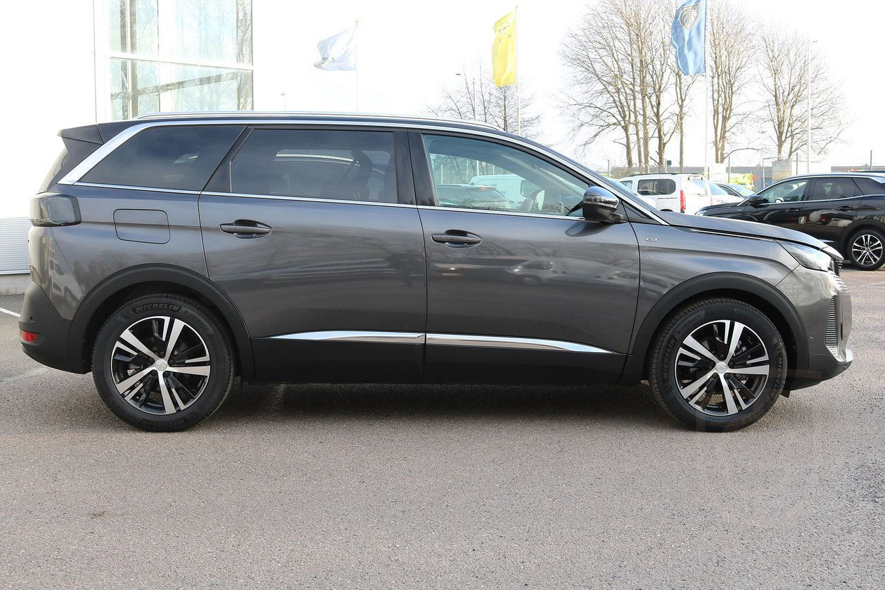 Peugeot 5008 GT 1.2 PT