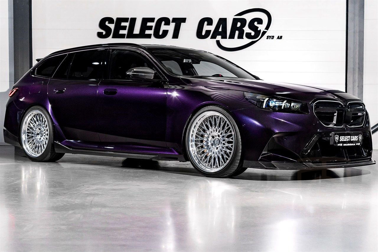 BMW M5 Touring Fullutrustad