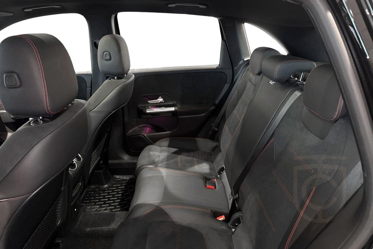 Mercedes-Benz B 250 e AMG Line PANORAMA