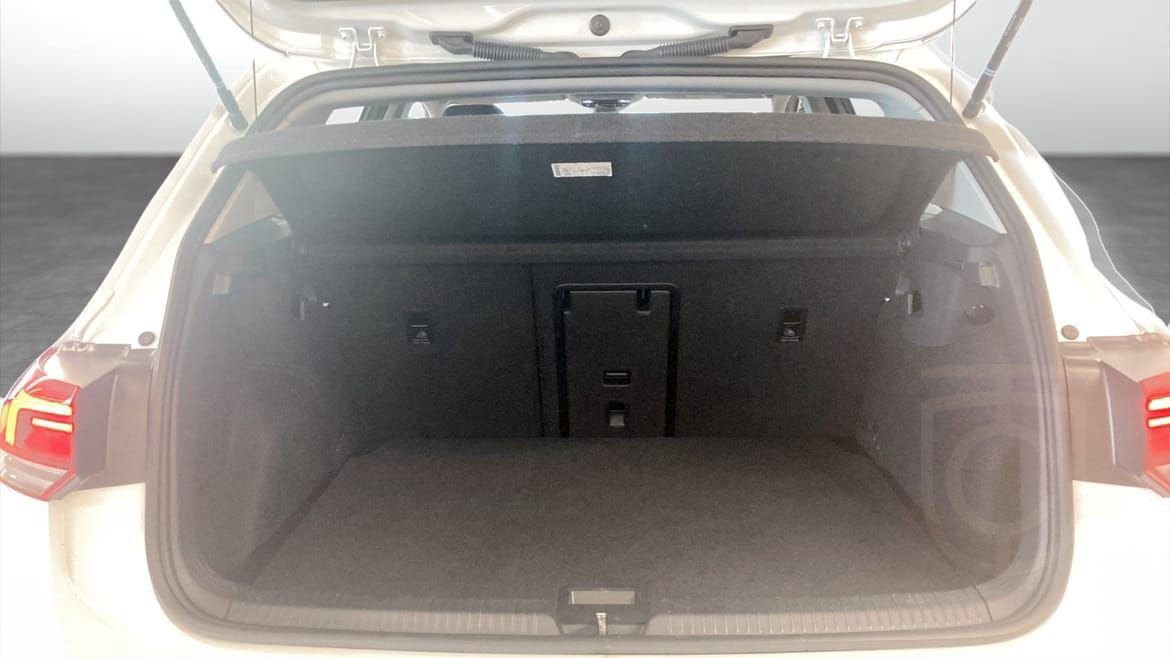 Volkswagen Golf 1.0 eTSI 110 DSG