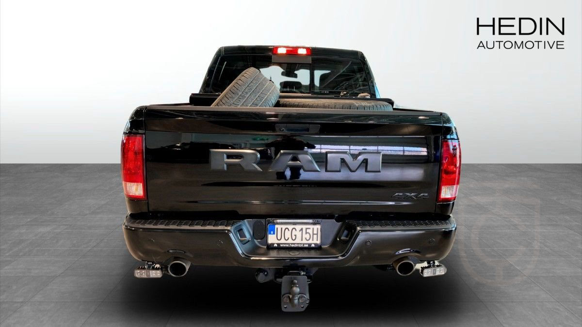 RAM 1500 Classic 5,7 V8 Hemi