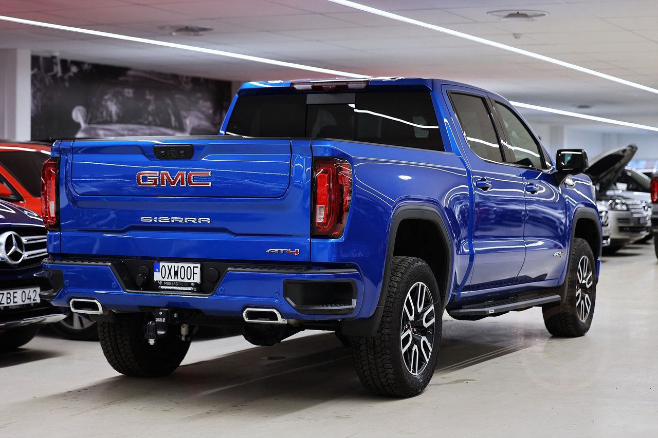 GMC Sierra AT4 6.2L V8 Dynamuc Blue Met.